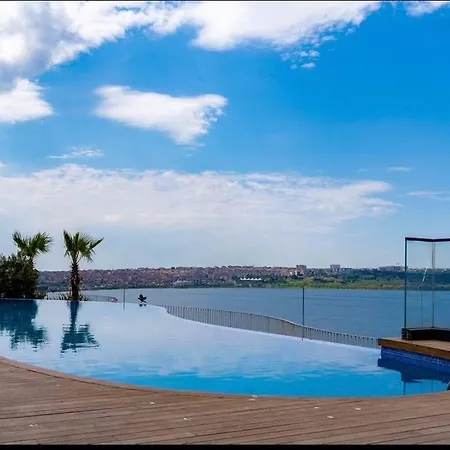 Golden Stones House Sea And View דירה איסטמבול