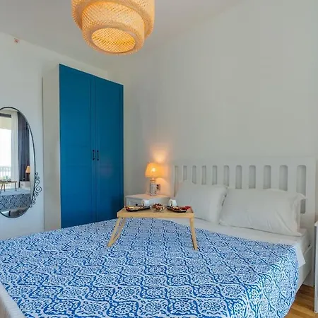 Golden Stones House Sea And View Апартаменты *